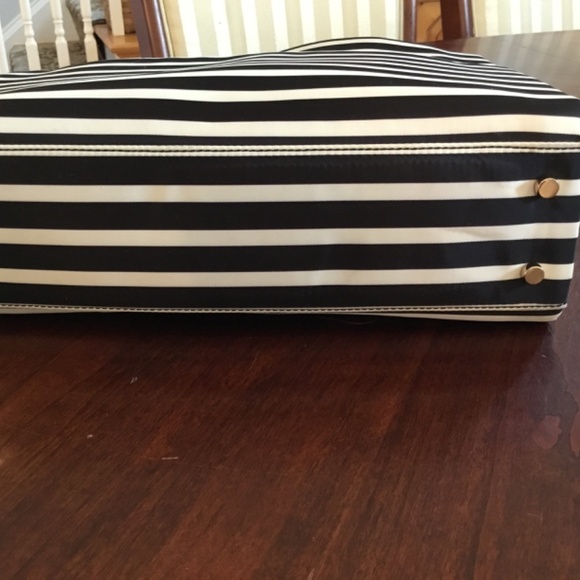 Kate Spade New York black and white tote - Picture 6 of 7